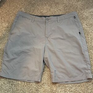 Quiksilver Men's Light Gray Flat Front Shorts